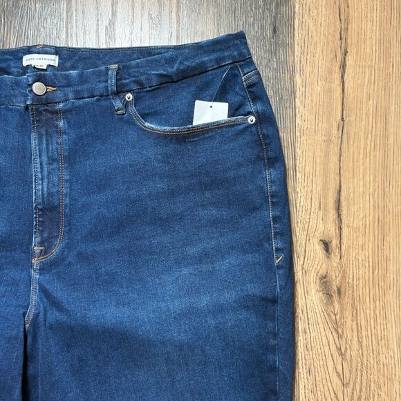 Good American Good Leg Crop Jeans Size 28-32 Plus NWT - Picture 2 of 7